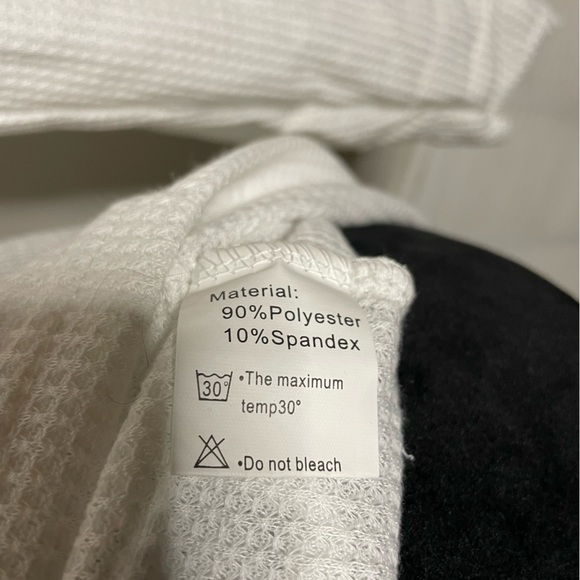 Cozy Thermal Top 🤍 - Picture 4 of 4